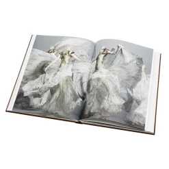 The Met Store Alexander McQueen: Savage Beauty