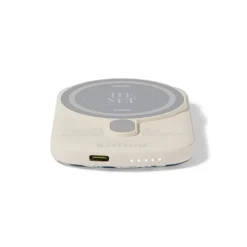 The Met Store Casely Hokusai Great Wave Power Pod Wireless Charger