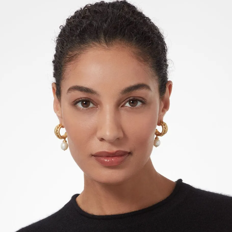 The Met Store Cypriot Twist Pearl Chain Pendant Necklace and Triple-Hoop Earrings Set