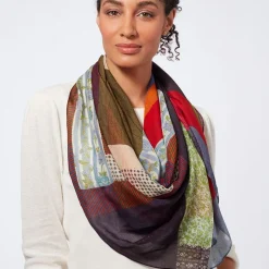 The Met Store Gee's Bend Pettway Quilt Design Oblong Silk Scarf