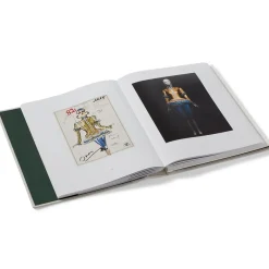 The Met Store Karl Lagerfeld: A Line of Beauty