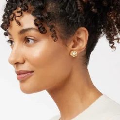 The Met Store Philippine Pearl Stud Earrings