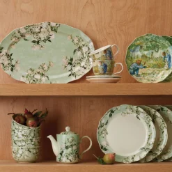 The Met Store Van Gogh Roses Teapot
